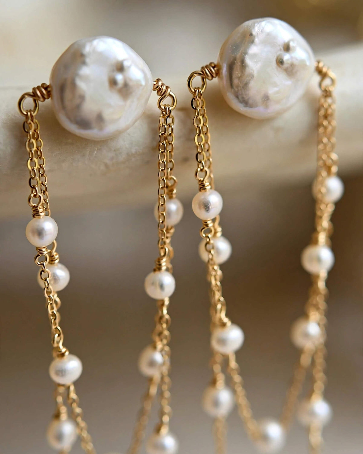 Elegant freshwater pearl dangle earrings for bridal styling
