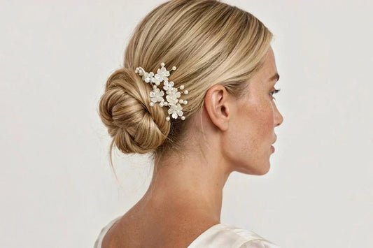 How to Choose Bridal Hair Pins for Your Wedding Hairstyle