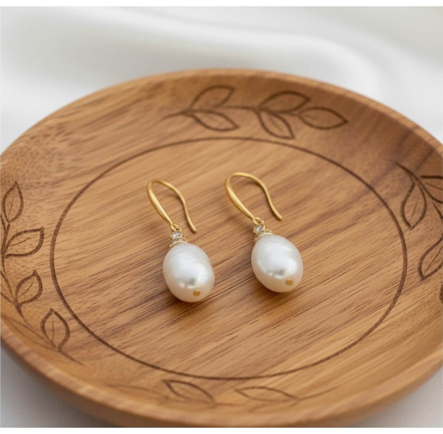 Freshwater Pearl & Zirconia Drop Earrings – 925 Sterling Silver – 3cm – Bridal Jewellery