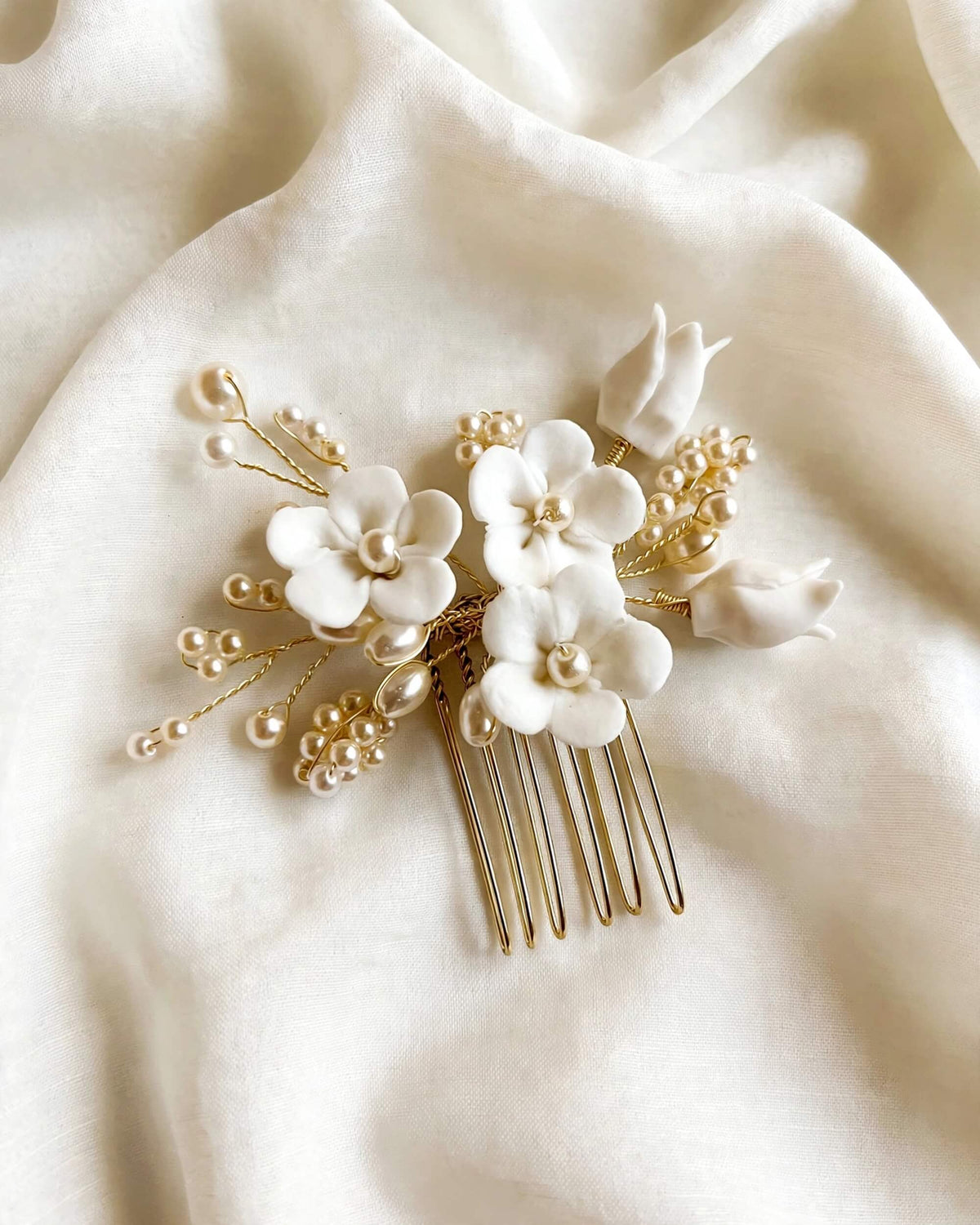 Bridal Hair Comb with Porcelain Flowers & Glass Pearls – Floral Wedding Hair Accessory