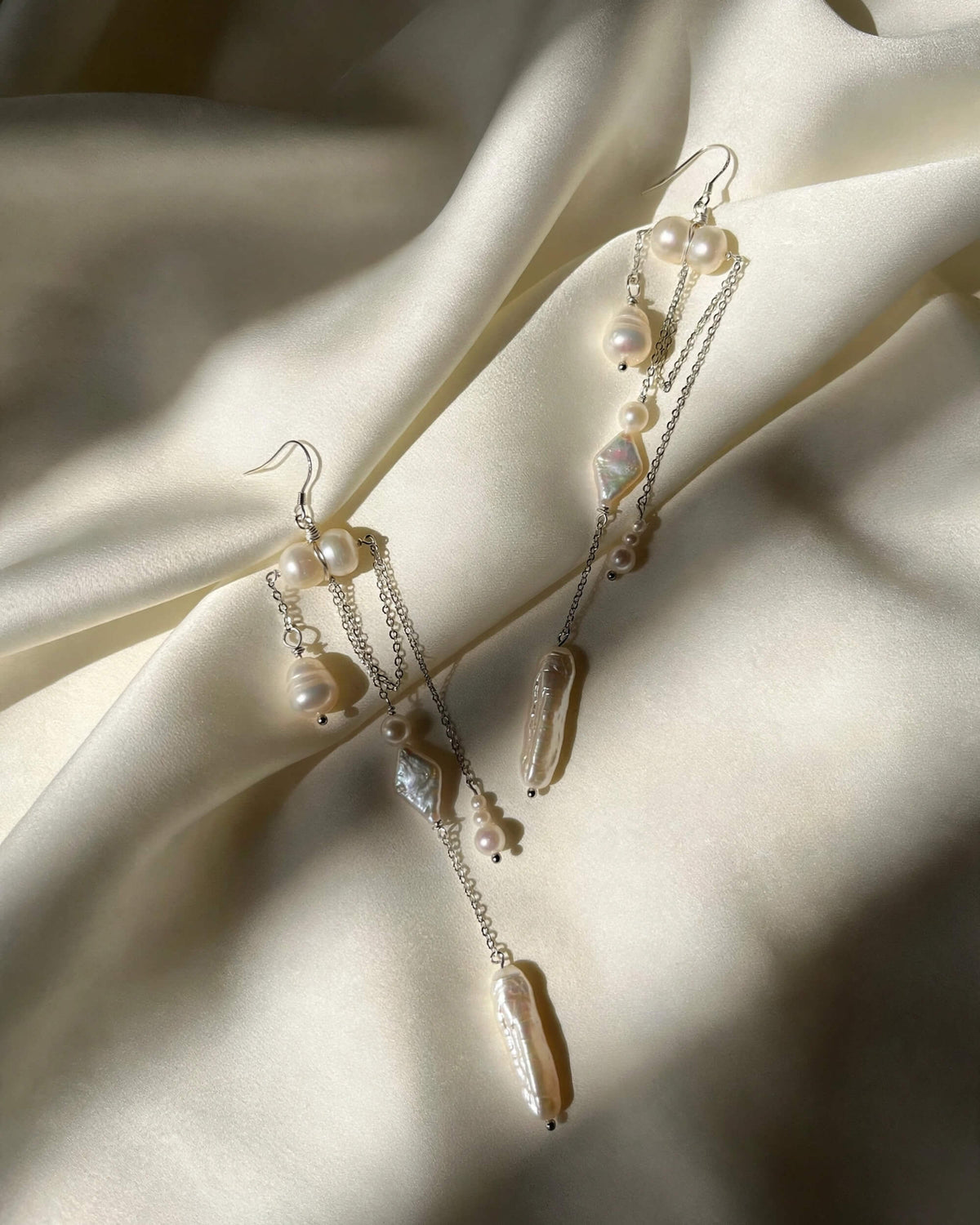 Detailed view of freshwater pearl bridal earrings