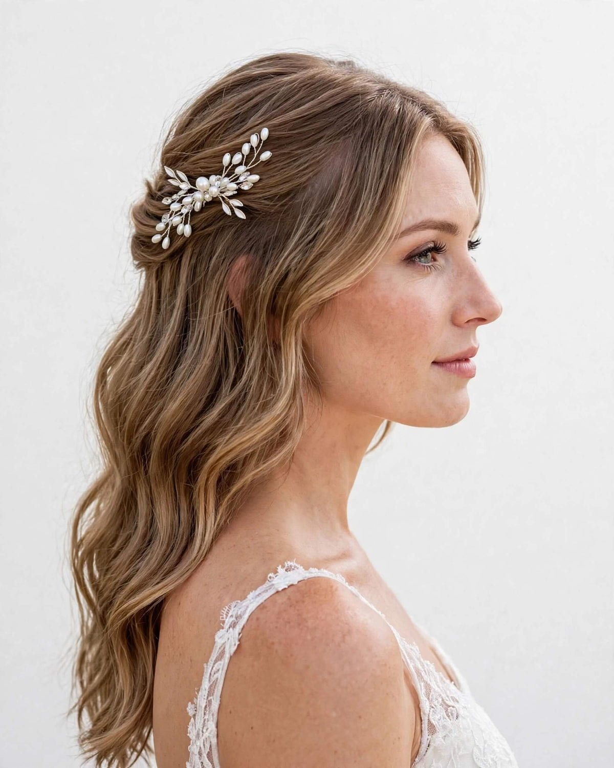 Bridal Hair Comb with Pearl & Leaf Branch Design – Wedding Hair Accessory