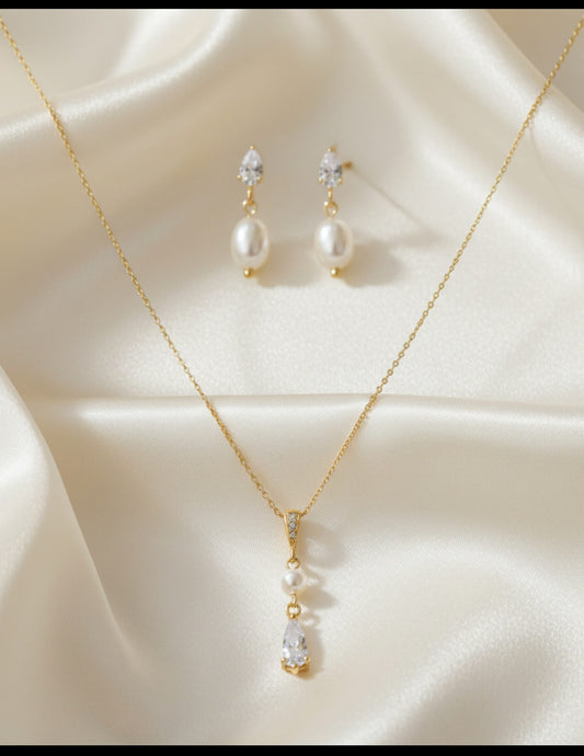 elegant_pearl_drop_earrings_silver_gold