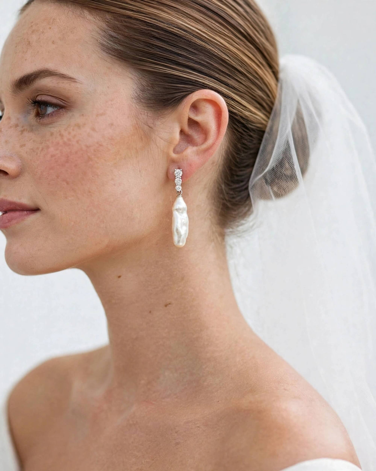 Freshwater Pearl Drop Earrings in S925 Sterling Silver