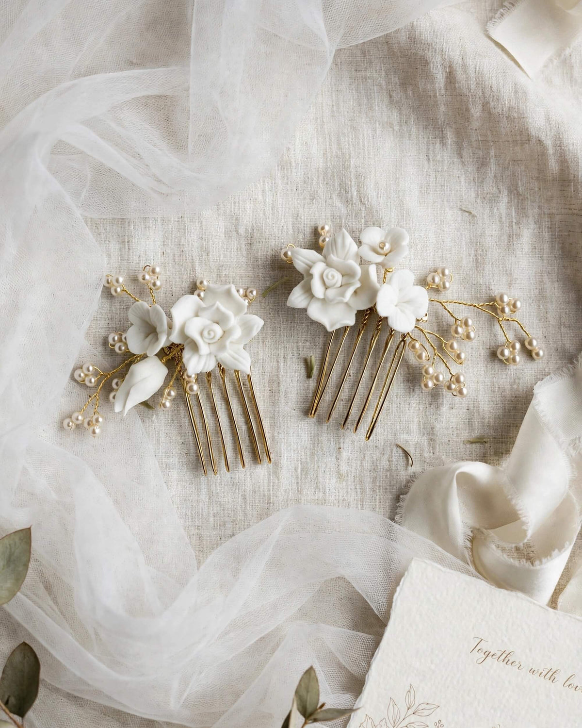 Bridal Hair Comb Set with Porcelain Flowers & Glass Pearls – Handcrafted