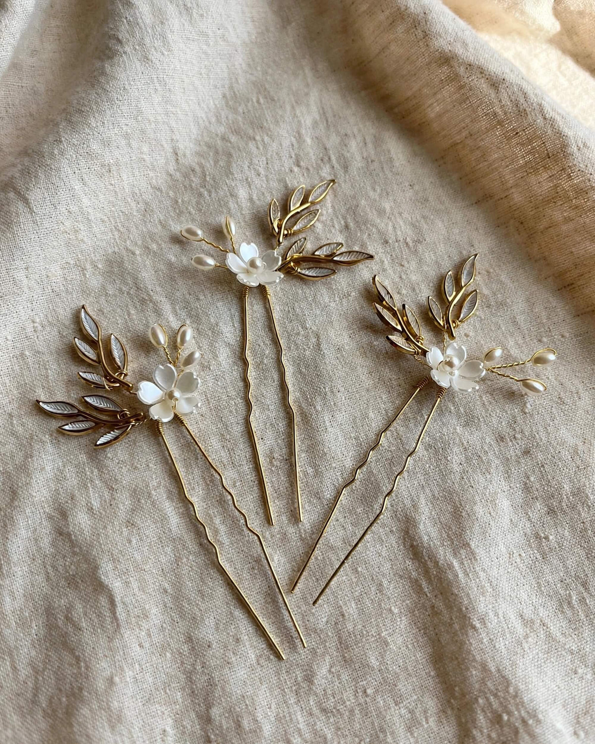 Bridal Floral Crystal Pearl Hair Pins – Wedding Hair Accessories