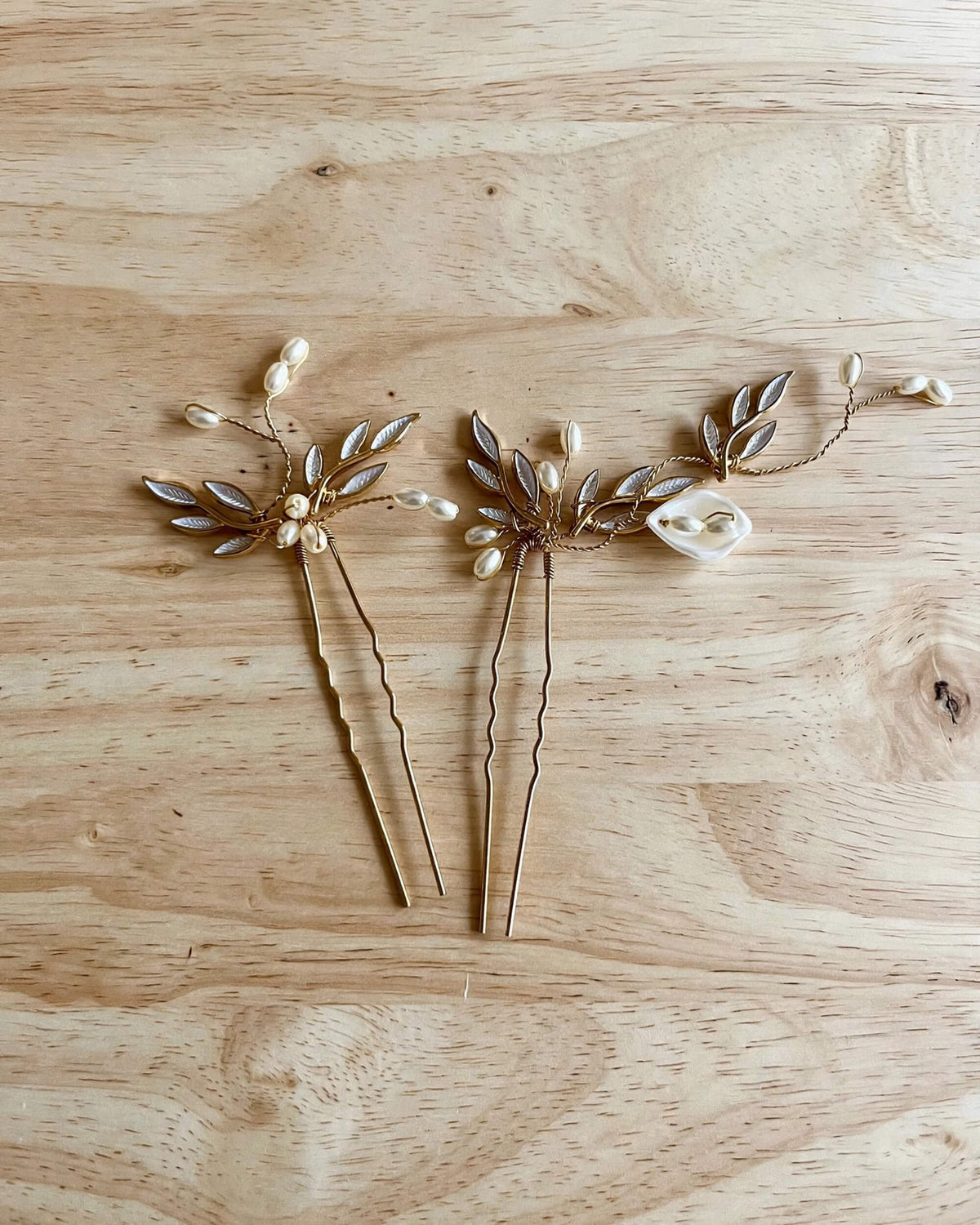 Bridal Hair Pins Leaf & Pearl Accents – Wedding Hair Accessory Set