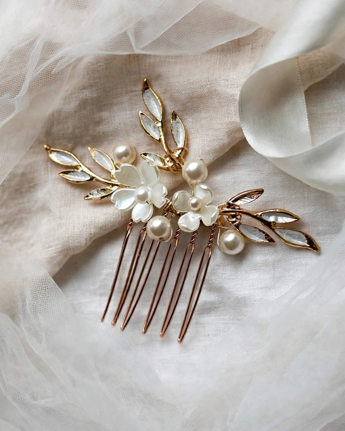 Bridal Hair Comb with Floral Pearls and Gold Leaves – Wedding Hair Accessory