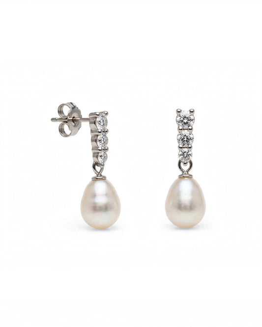 Freshwater Pearl Drop Earrings in S925 Sterling Silver