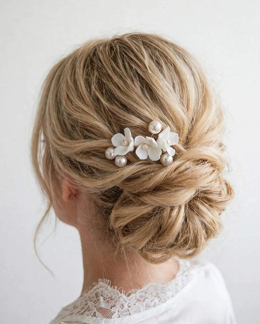 Bridal Hair Comb with Porcelain Flowers & Pearls – Elegant Wedding Accessory