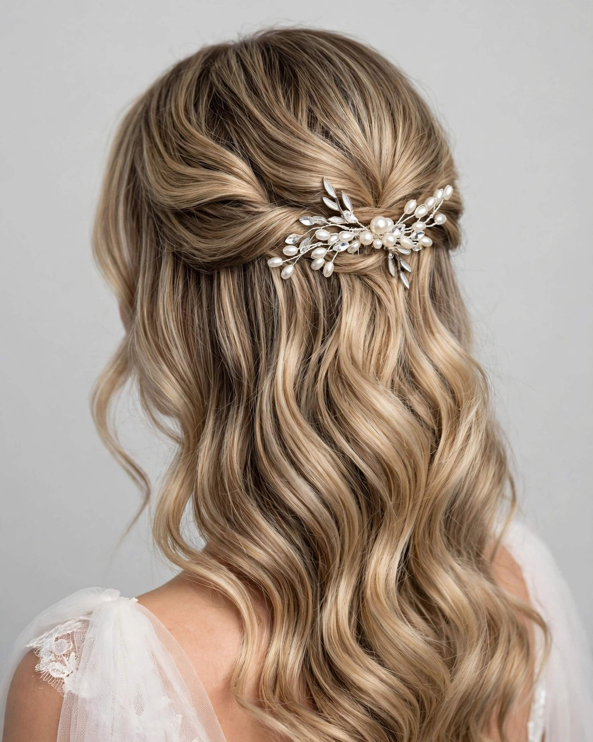 Bridal Hair Comb with Pearl & Leaf Branch Design – Wedding Hair Accessory