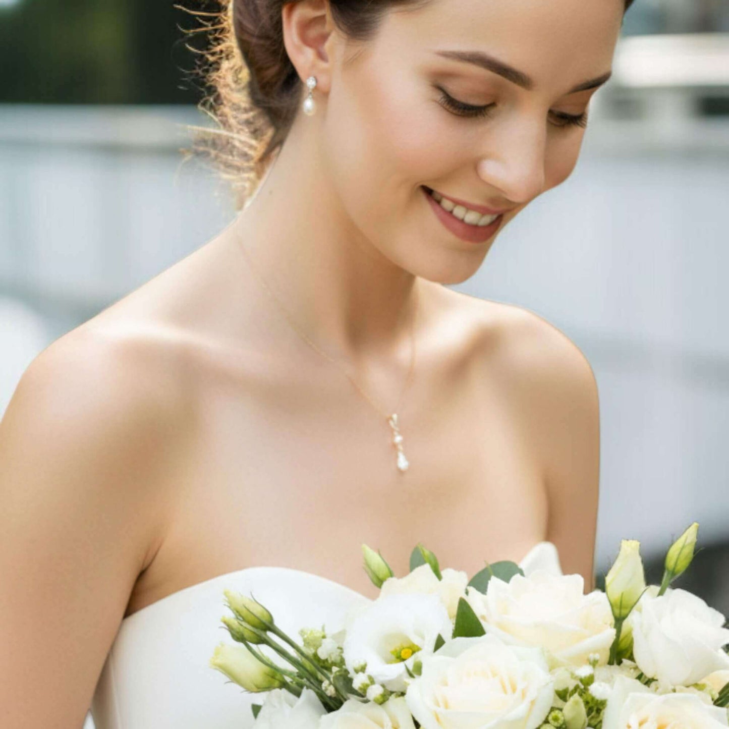 teardrop_pearl_bridal_necklace